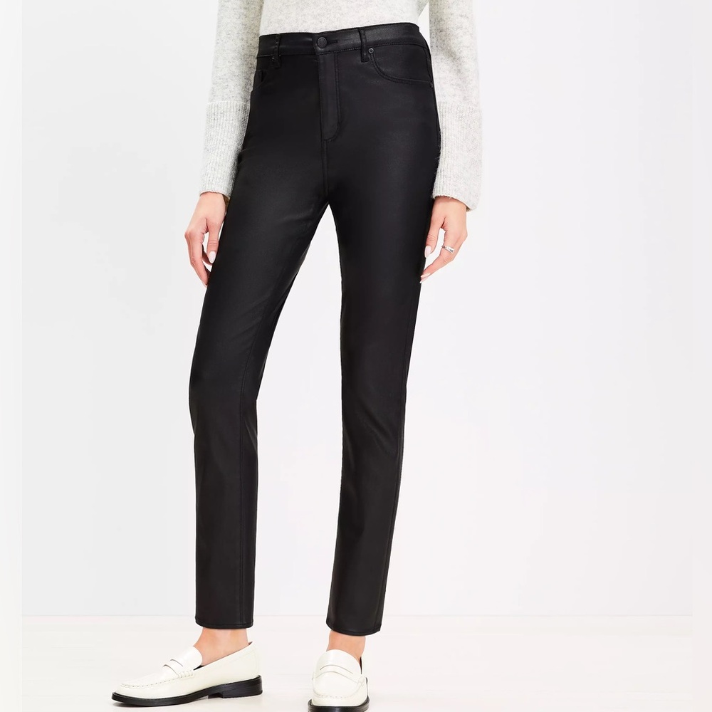 Petite Coated High Rise Skinny Jeans in Black
